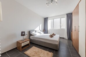 1 makuuhuone, silitysrauta/-lauta, Wi-Fi, vuodevaatteet