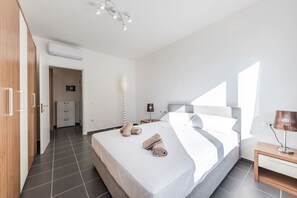 1 soverom, strykejern/-brett, wi-fi og sengetøy