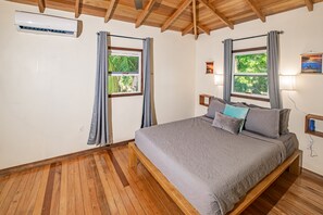 4 chambres, fer et planche à repasser, accès Internet, draps fournis