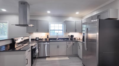 Charming 4BR/2BA Home in Bainbridge - Fenced Yard & Outdoor Fireplace!