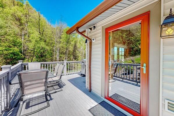 屋外ダイニングエリア