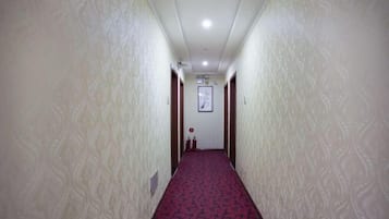 Að innan