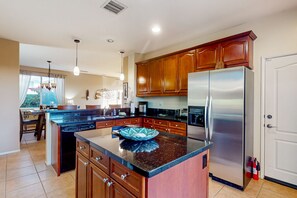 Fridge, microwave, oven, stovetop - Limited-Time Special Deals | Comfy Home w/ Private Pool | Next to Coachella (Indio)