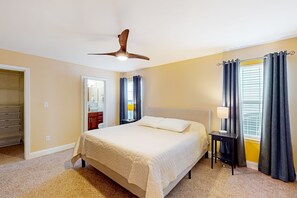 3 sovrum, strykjärn/strykbräda, internet och sängkläder