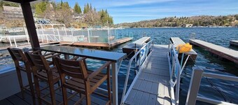 4 BD  W/ Lake Access, Grill, Fire Pit, A/C, Optional Dock