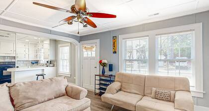 Peaceful home in downtown Atlantic with patio, grill, streaming, & washer/dryer