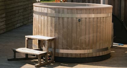 Ensuite Family Cabin with Private Hot Tub