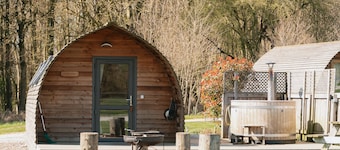 Ensuite Family Cabin with Private Hot Tub