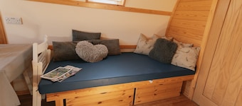 Ensuite Family Cabin with Private Hot Tub