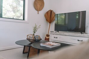 Interior - Stylish Cottage + Outdoor Bath near Montville (Palmwoods)