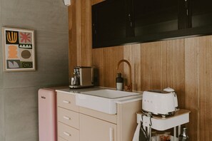 Interior - Cute, Cozy Container + Outdoor Bath near Montville (Palmwoods)