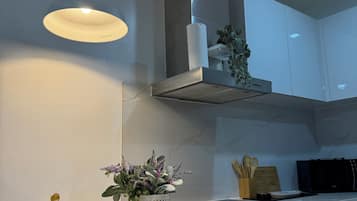 Family Double Room, Balcony, City View | Private kitchen