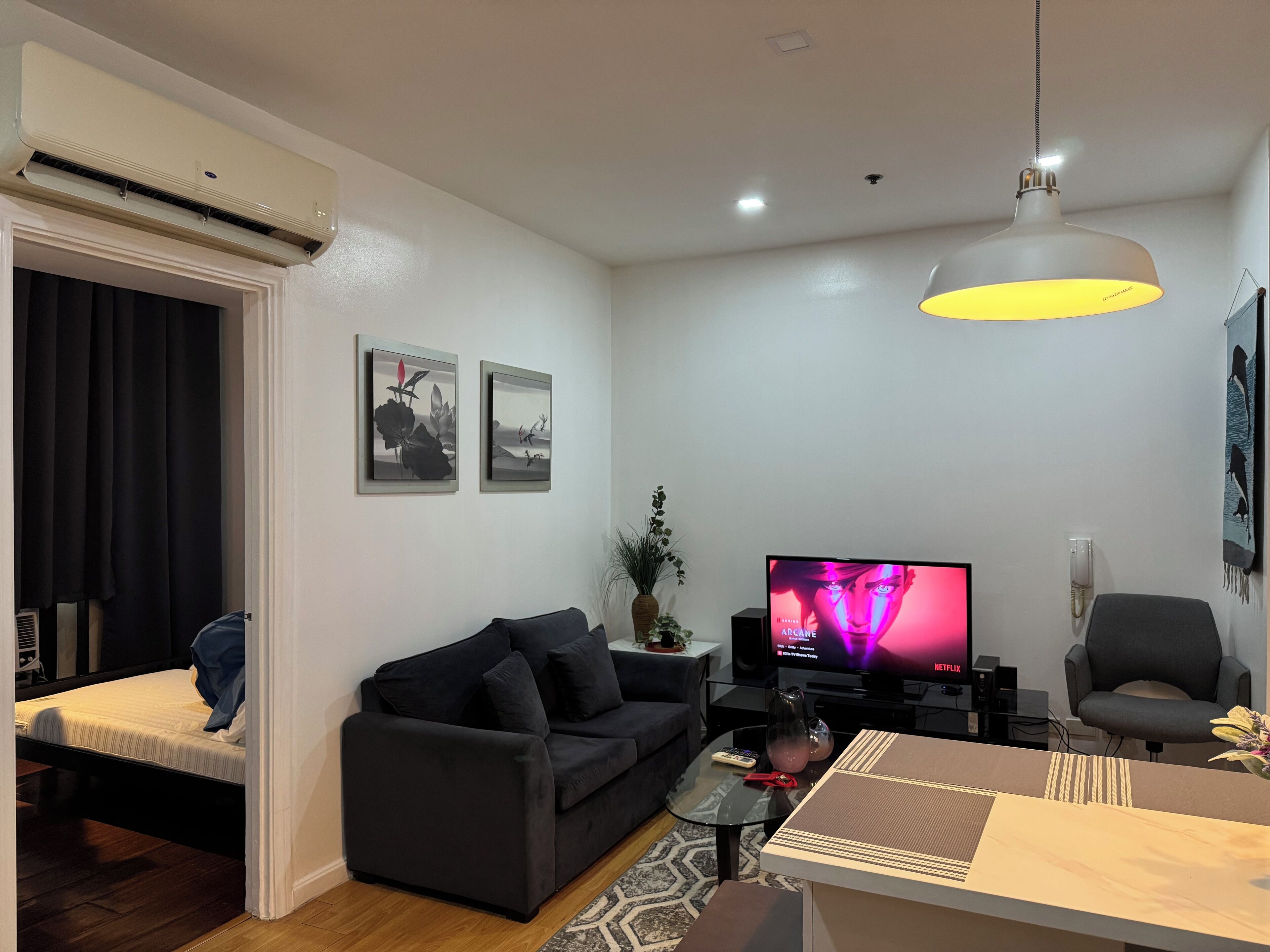 Family Double Room, Balcony, City View | Living area | TV