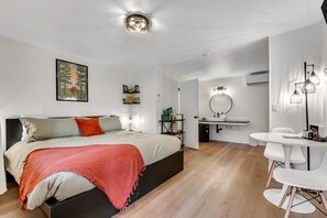 8 chambres, accĂšs Internet, draps fournis