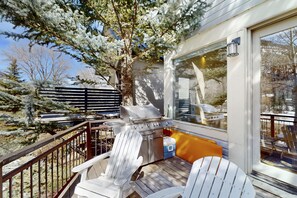 Property grounds - Three-story mountain house with balcony, grill & washer/dryer (Telluride)