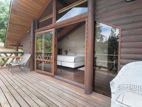 Spacious 5-bedroom house with amenities near San Fernando, Chile