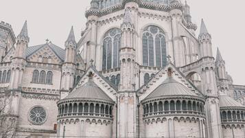 Literie hypoallergénique, matelas mémoire de forme, bureau