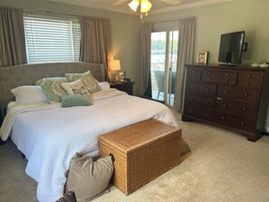 3 sovrum, skrivbord, strykjärn/strykbräda och gratis wi-fi