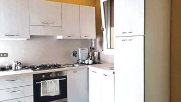 Réfrigérateur, four