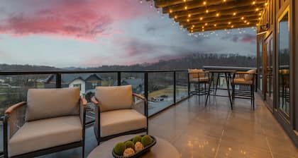 Smith Creek Resort