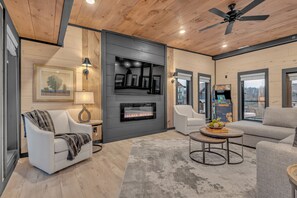 Executive Cabin, 5 Bedrooms, Terrace, Mountain View (Private RoofTop Lounge) | Living area | Video-game console
