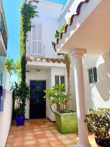 Real Del Mar Tijuana  Apt for 2 guests
