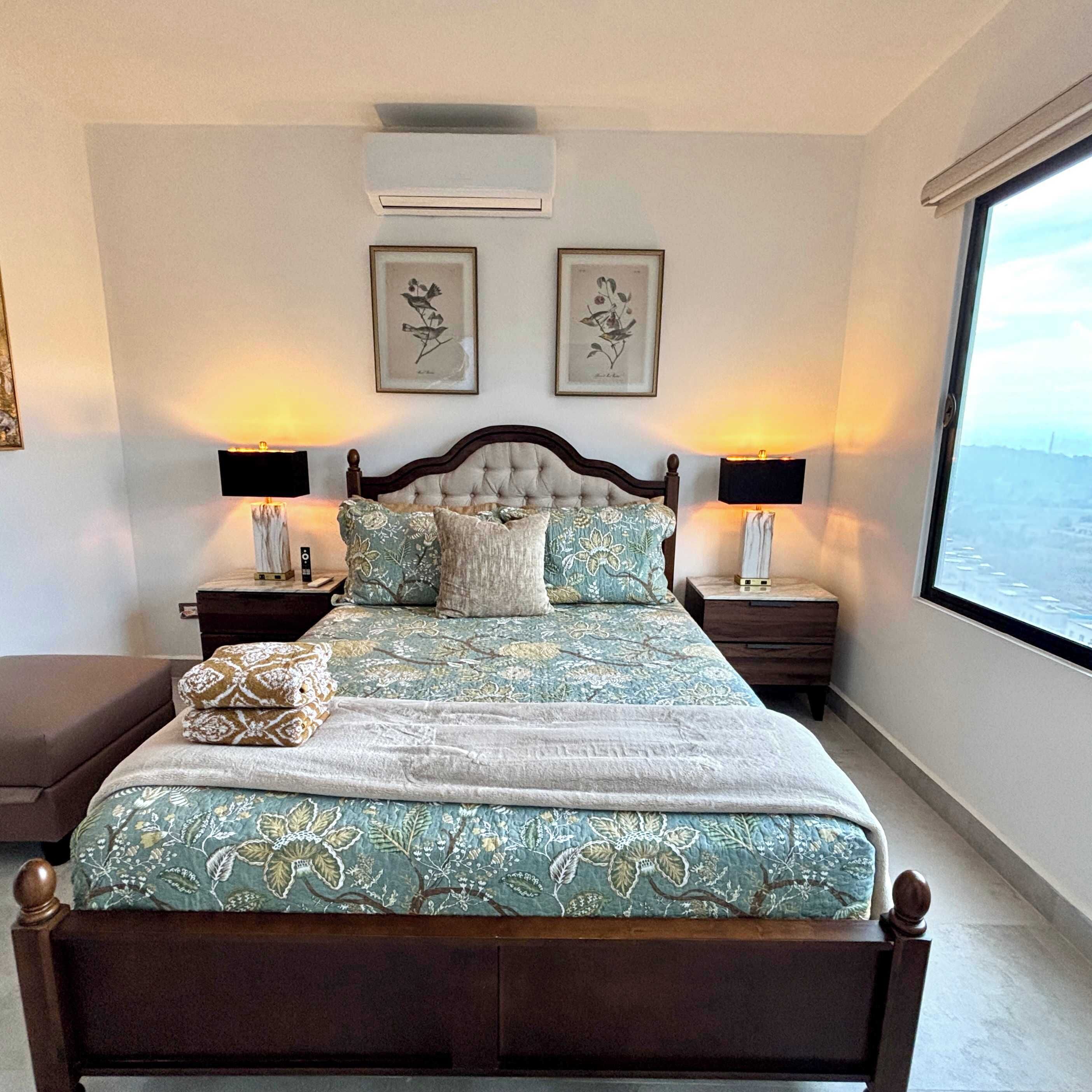 2 bedrooms, WiFi, bed sheets
