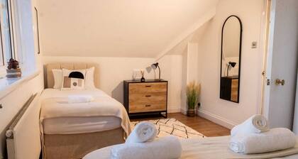 Luxury Apartment in Leicester- Free Parking