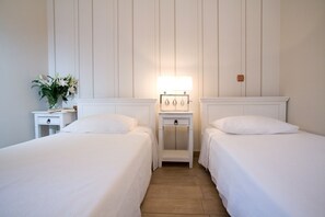 2 soverom, strykejern/-brett, wi-fi og sengetøy