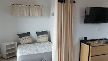 1 dormitorio y ropa de cama