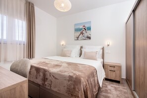 1 soverom, strykejern/-brett, reiseseng for barn og wi-fi