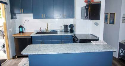 Spacious 6-bedroom villa in gorgeous Luquillo with WiFi, AC