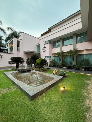 Front of property - Casa Aurora Luxury Hotel (Cali)
