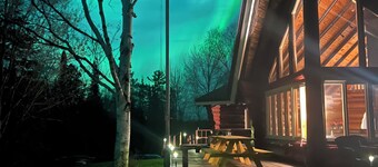Secluded Log home Oasis on Golden Pond