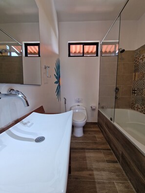 Hair dryer, towels, soap, shampoo - Hotel La Caracola Salento (Salento)