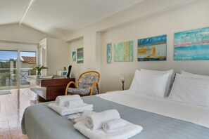 8 chambres, accès au Wi-Fi (inclus)