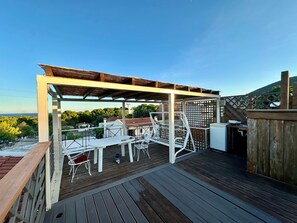 Outdoor dining - First Floor Bedroom 6 with Shared Terrace, Wi-Fi and Air Conditioning (????????S)
