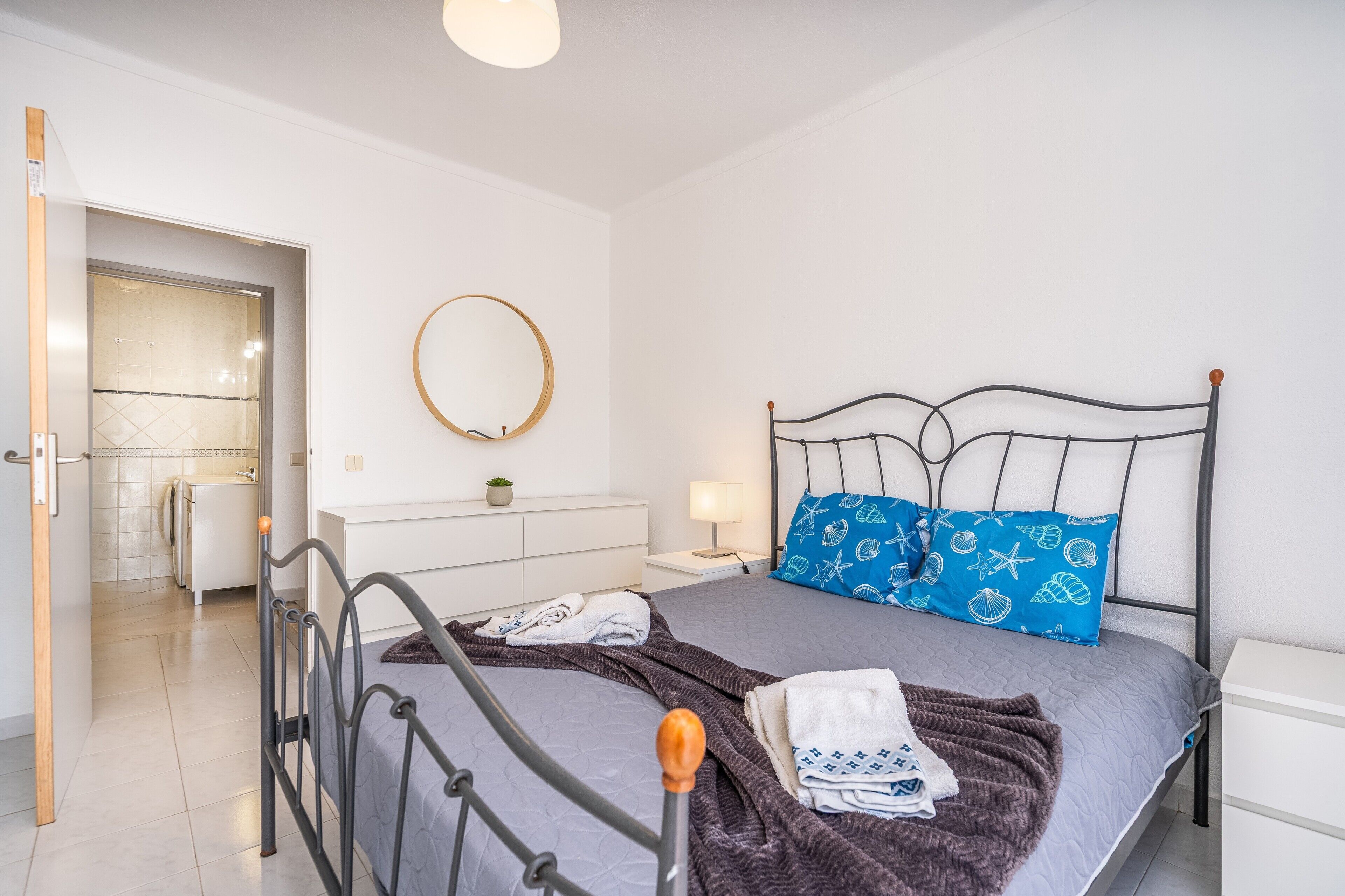 2 bedrooms, free WiFi