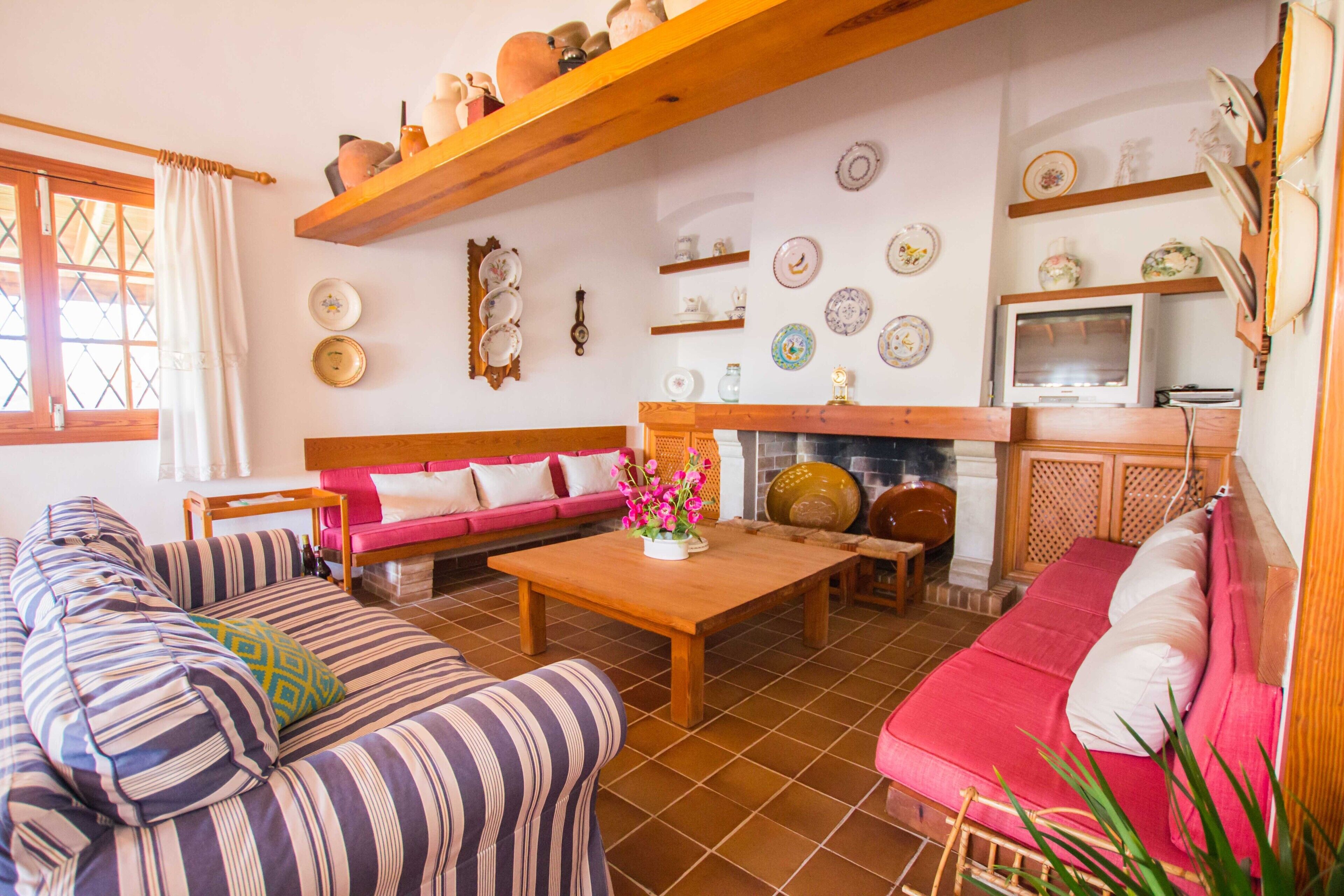 Cottage 'Coscoix - Hermosa Casa De Campo' With Private Pool, Private Terrace And Wi-fi - Mallorca