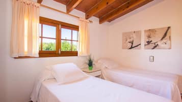 3 Schlafzimmer, Bügeleisen/Bügelbrett, kostenloses WLAN, Bettwäsche