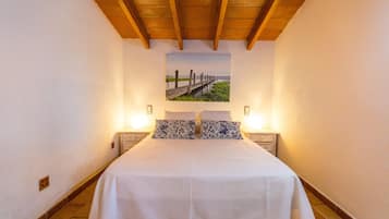 3 soverom, strykejern/-brett, wi-fi (inkludert) og sengetøy