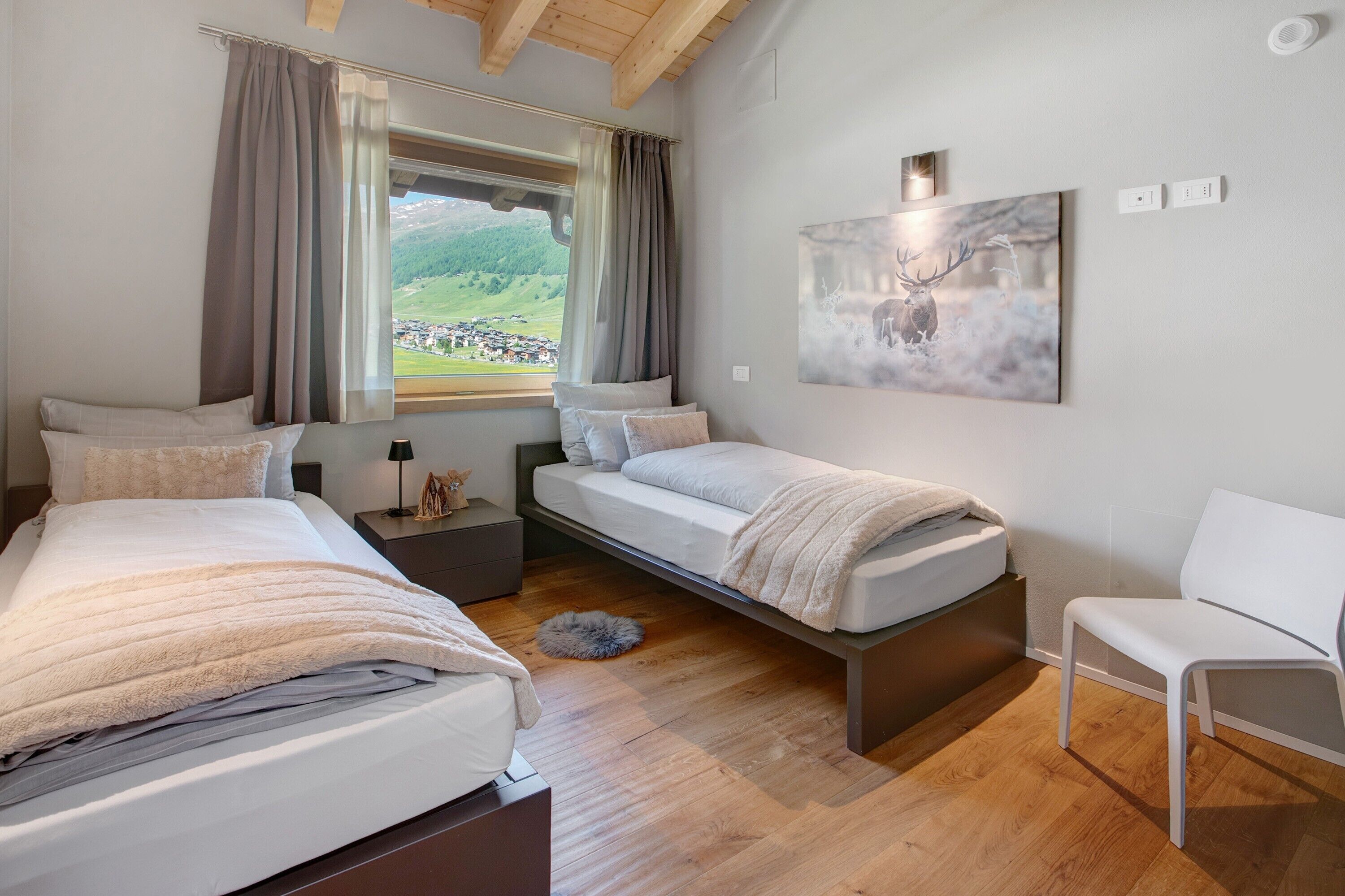 3 bedrooms, free WiFi, bed sheets