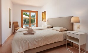 3 bedrooms, free WiFi, bed sheets - Finca 'Johann' with Mountain View, Private Pool and Wi-Fi (Capdepera)