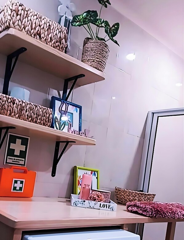 Interior - Holiday Home 'Ká T'Espero' with Mountain View, Wi-Fi and Air Conditioning (Penha Garcia)