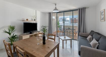 Appartement 'Costa Azul' avec vue sur la mer, terrasse privée et Wi-Fi