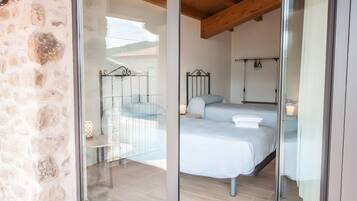 2 chambres, Wi-Fi gratuit, draps fournis