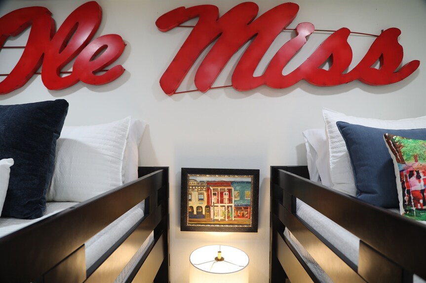"Bluff Bliss" 1 Mi Scenic Walk To Om! Renovated! - Oxford, MS