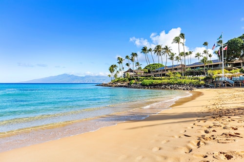 Hawaiian style 1bd near beaches and golf