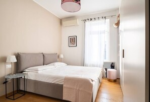 1 室のベッドルーム、アイロン / アイロン台、WiFi (無料)、ベッドシーツ