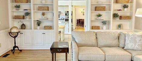 Smart TV, books